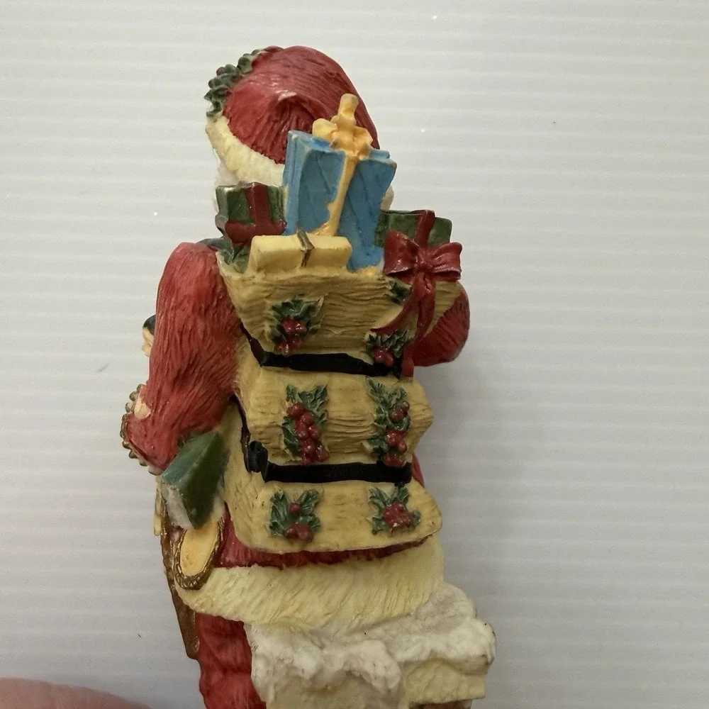 Vintage 1992 Santa By Chimney With Gift Sack Smoking Pipe Resin Figurine